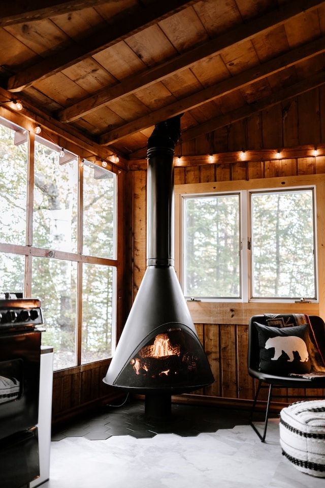 Rustic and Country Fireplaces